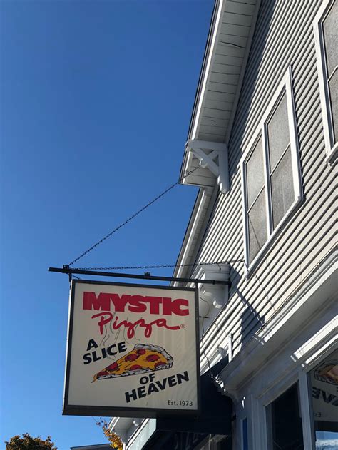 mystic pizza mystic ct 06355|best pizza in mystic ct.